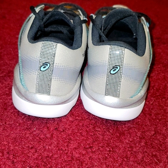 Asics training - Picture 3 of 5